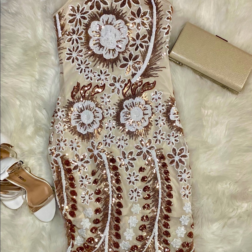 Mesh Lined Sequin Mini Dress - Cream/Gold